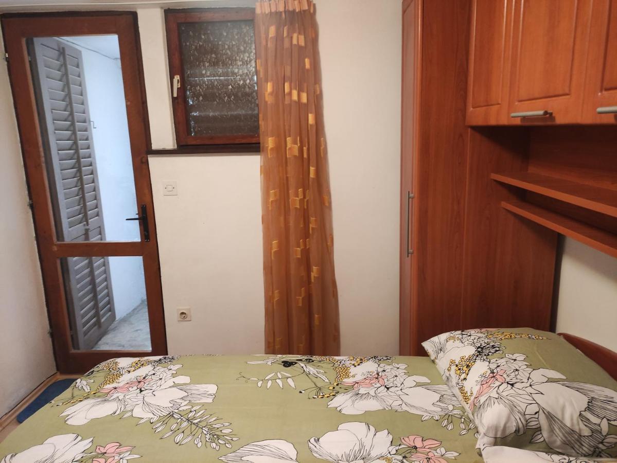 Apartment Valenta Poreč Exteriör bild